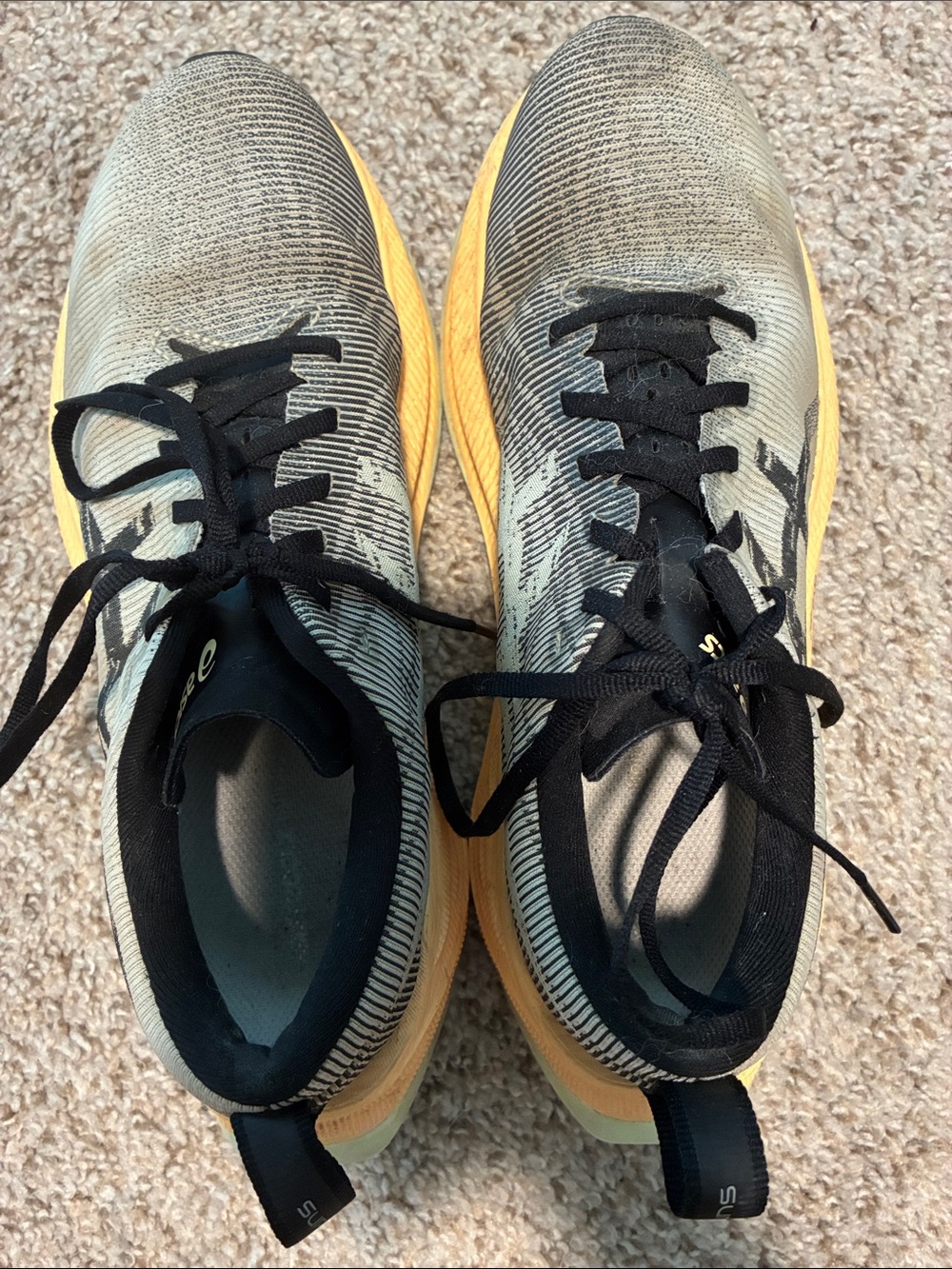 ASICS Superblast